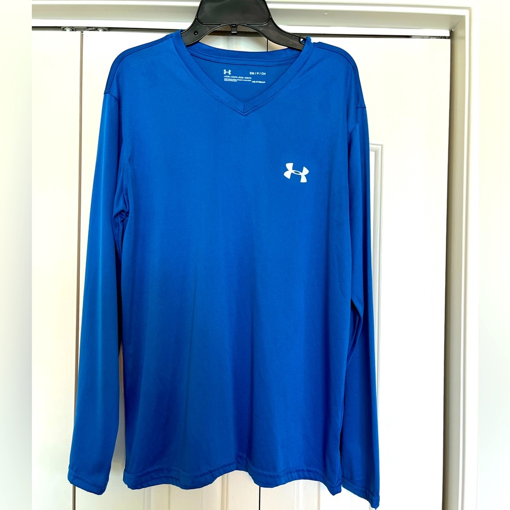 Mens Under Armour loose heatgear long sleeve shirt